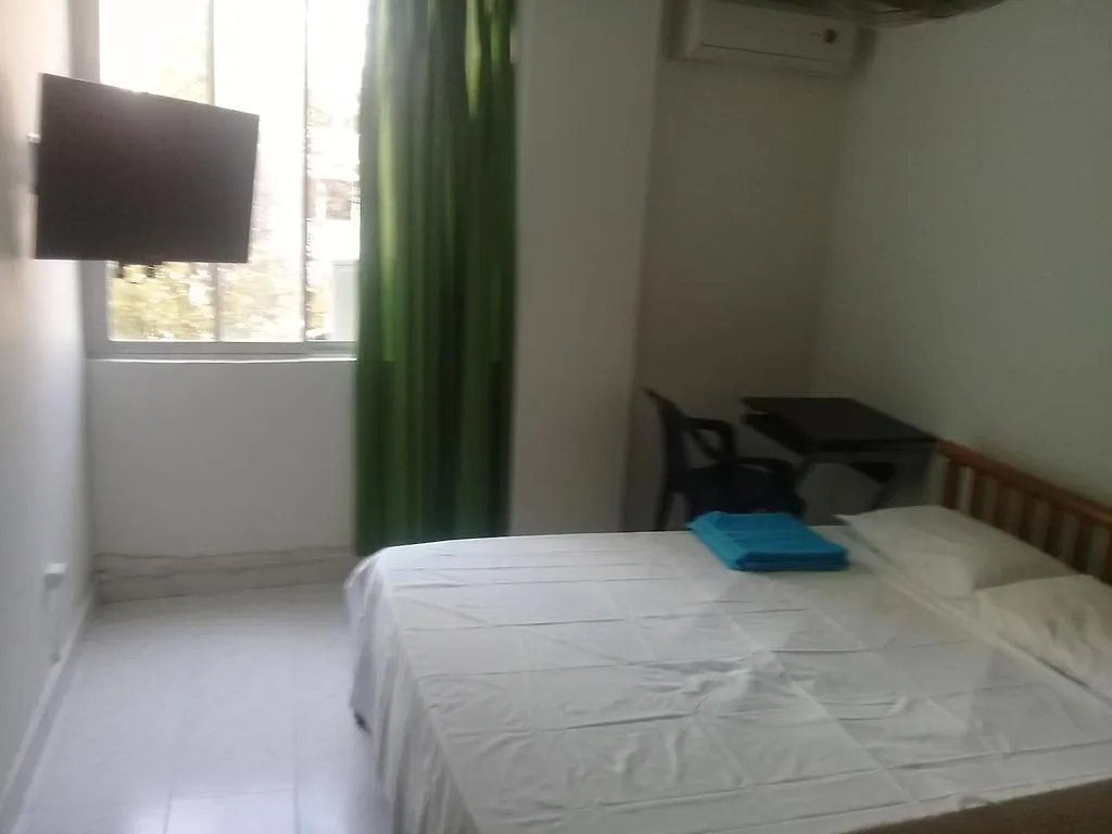 Edificio Huasipungo Apto. 3B Apartamento Santa Marta